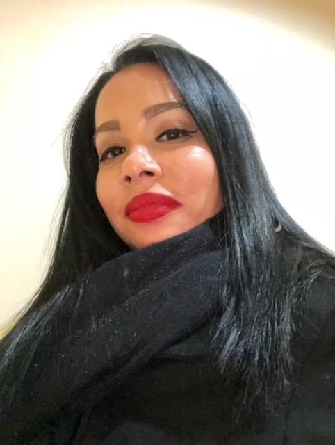 Book Testimony Ebony